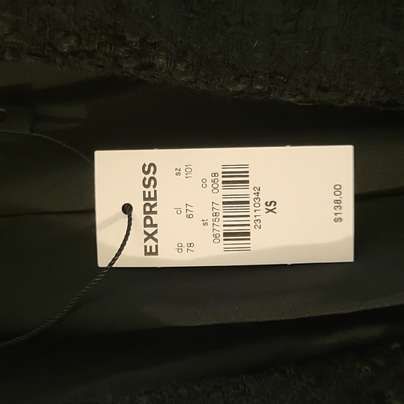 Express Button Front Boucle Blazer, Size XS - Picture 5 of 7
